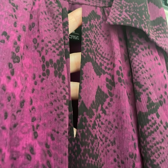 Purple snake/python print dress by White House/Black Market size 2 - Picture 6 of 8